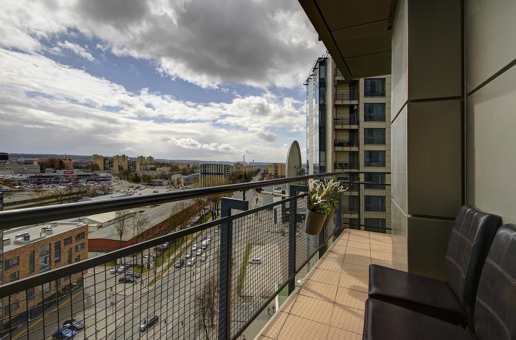 Helios 19 Luxury Vilnius Apartment מראה חיצוני תמונה
